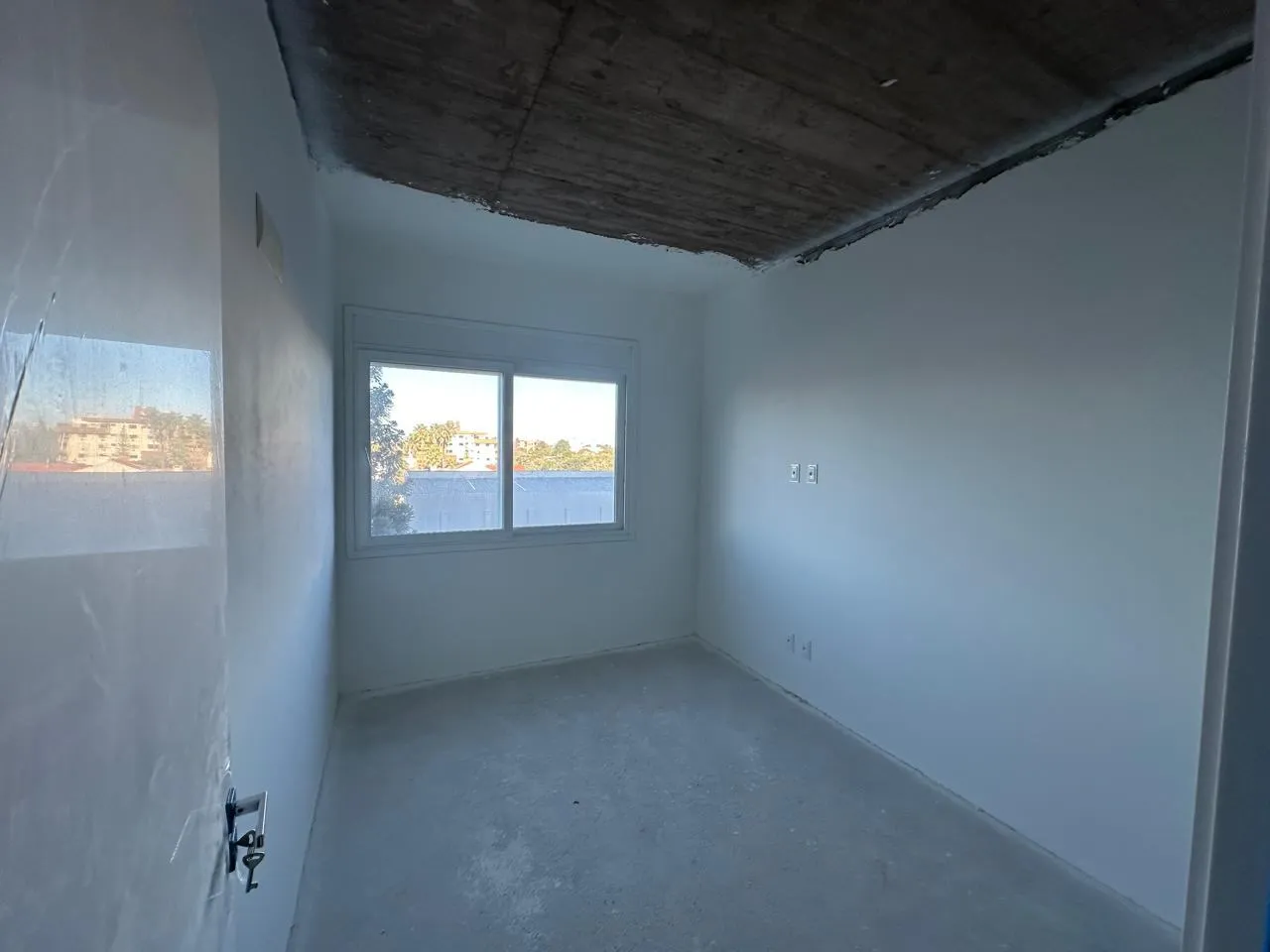 Apartamento à venda no Luís de Camões, Zona Norte de Pelotas - 97 m², 2 quartos (sendo 1 suíte), churrasqueira e sacada com face leste. - 10