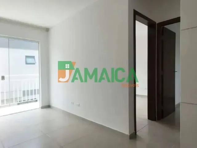 Apartamento 2 quartos e 1 banheiro, para alugar, no bairro Paloma em Colombo
