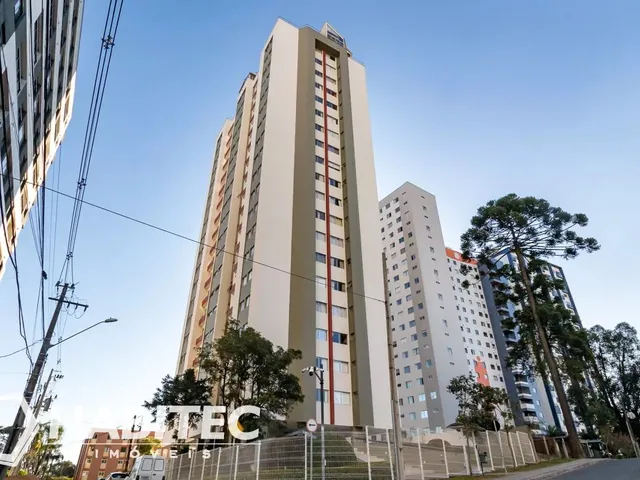 Apartamento 3 quartos e 2 banheiros, à venda, no bairro Cristo Rei em Curitiba