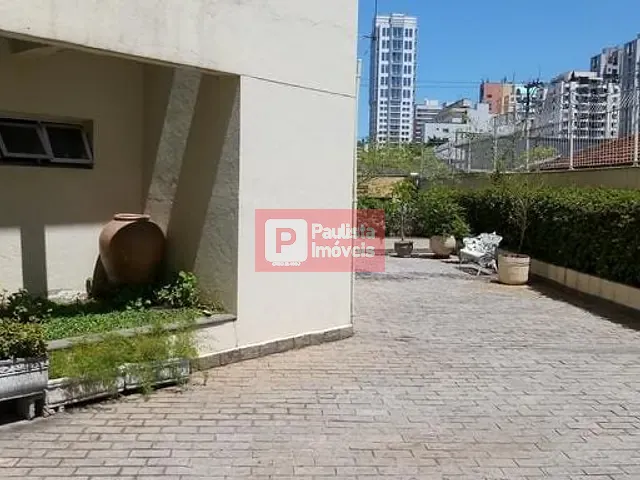 Apartamento com 50m² 1 quarto e 1 banheiro, para alugar, no bairro Moema em São Paulo