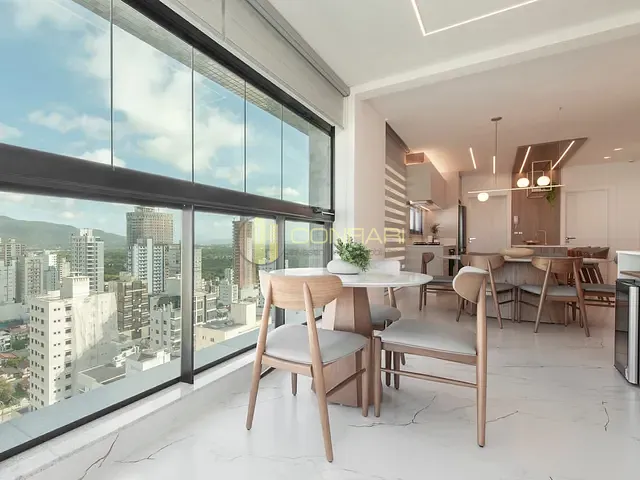 Apartamento 3 quartos e 3 banheiros, à venda, no bairro Meia Praia em Itapema