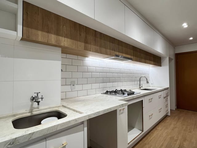 Apartamento 3 quartos e 2 banheiros, para alugar, no bairro Santa Rosa em Londrina