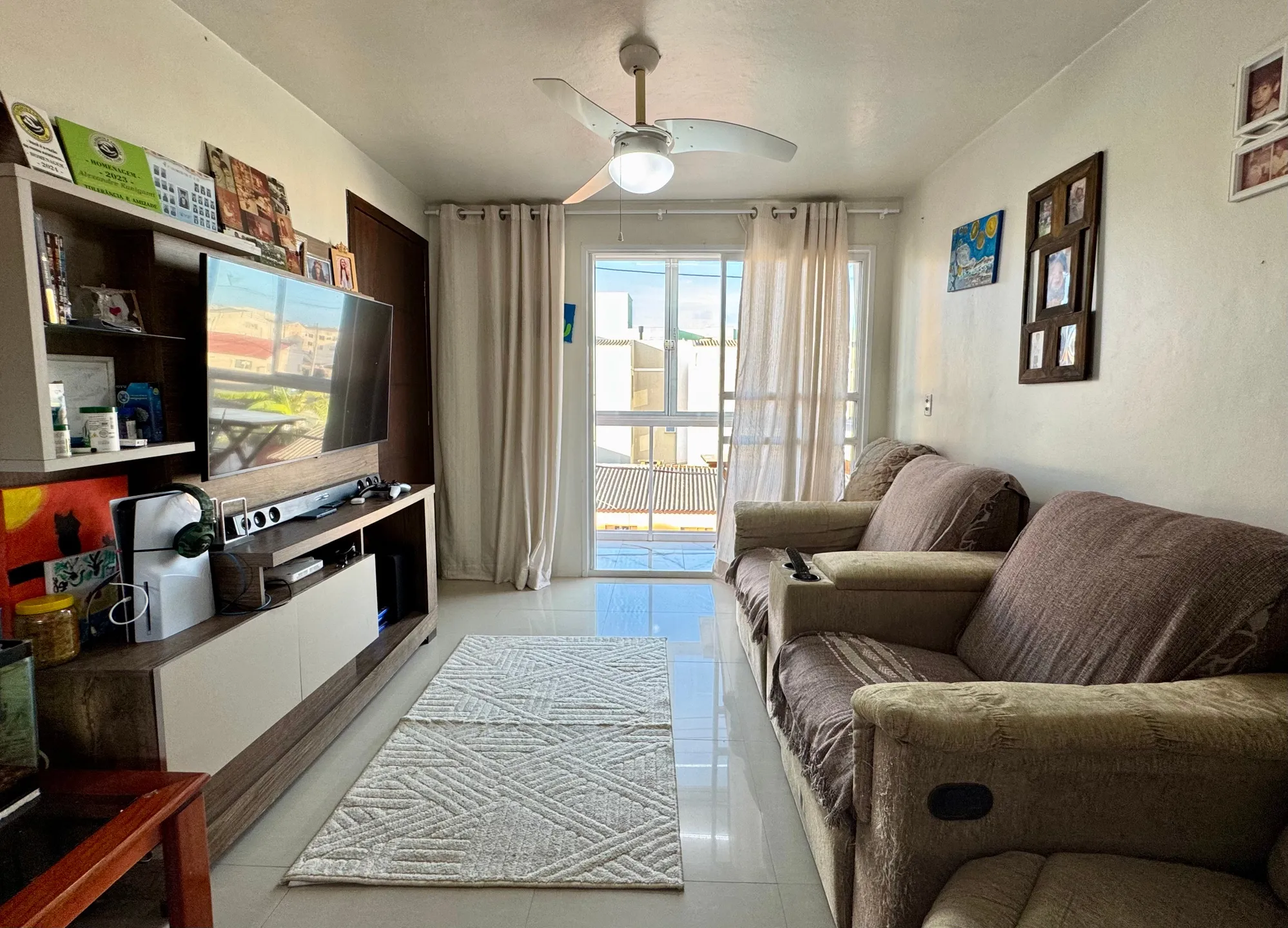 Apartamento à venda no Estrada do Engenho, Umuharama - 55 m², 2 quartos, sacada com churrasqueira, vaga coberta e lazer completo no Umuharama.
