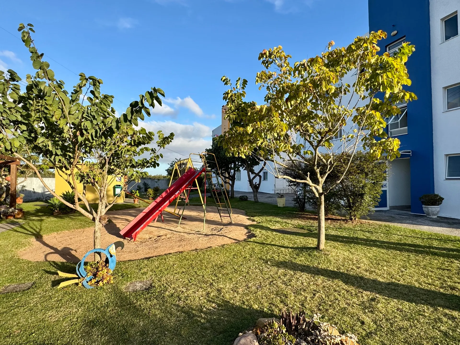 Apartamento à venda no Estrada do Engenho, Umuharama - 55 m², 2 quartos, sacada com churrasqueira, vaga coberta e lazer completo no Umuharama. - 17