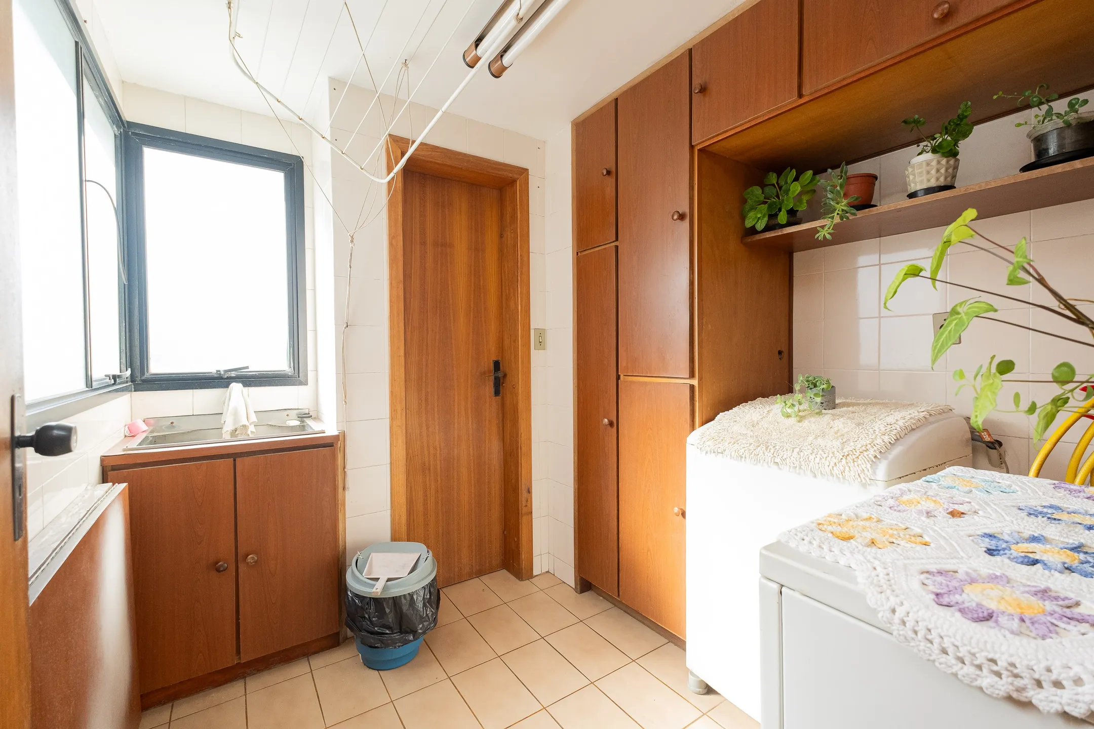Apartamento duplex à venda no Edifício Alphaville, Centro - 300 m², 4 quartos (sendo 1 suíte), amplo terraço com face norte e vaga coberta. - 17