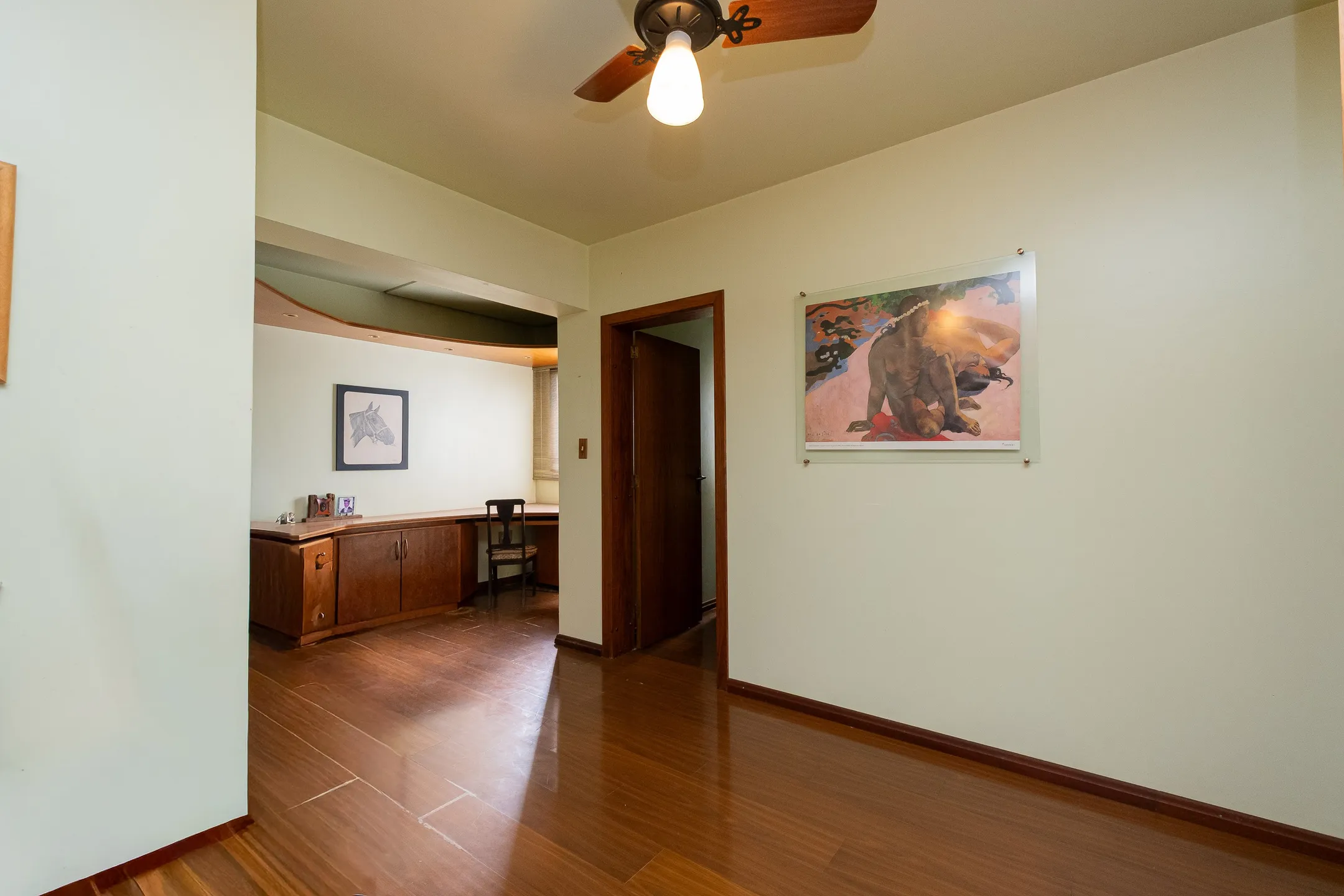Apartamento duplex à venda no Edifício Alphaville, Centro - 300 m², 4 quartos (sendo 1 suíte), amplo terraço com face norte e vaga coberta. - 19