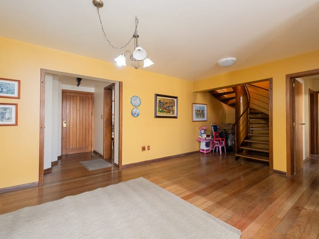 Apartamento com 325m² 4 quartos e 4 banheiros, à venda, no bairro Centro em Pelotas