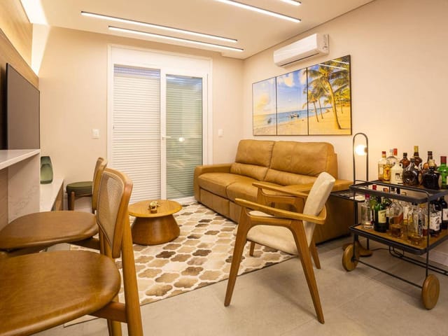 Apartamento 2 quartos e 2 banheiros, à venda, no bairro Três Vendas em Pelotas