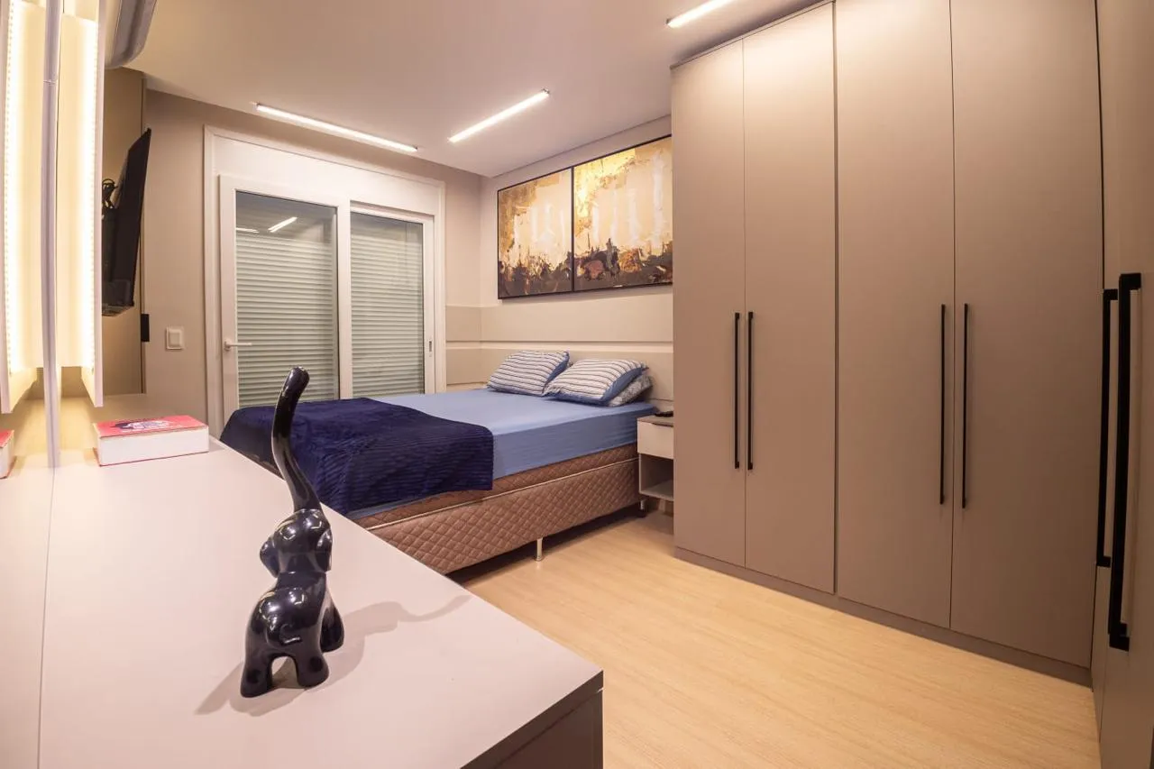 Apartamento mobiliado à venda no Art Home e Work Quartier, Três Vendas - 76 m², 2 quartos (sendo 1 suíte), móveis sob medida e 3 vagas de garagem. - 8