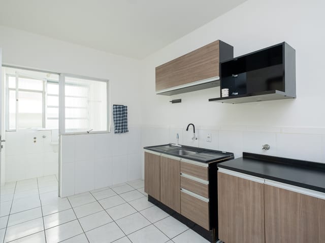 Apartamento 1 quarto e 1 banheiro, para alugar, no bairro Centro em Pelotas