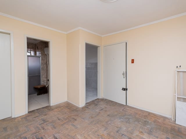 Apartamento com 47m² 2 quartos e 1 banheiro, para alugar, no bairro Centro em Pelotas