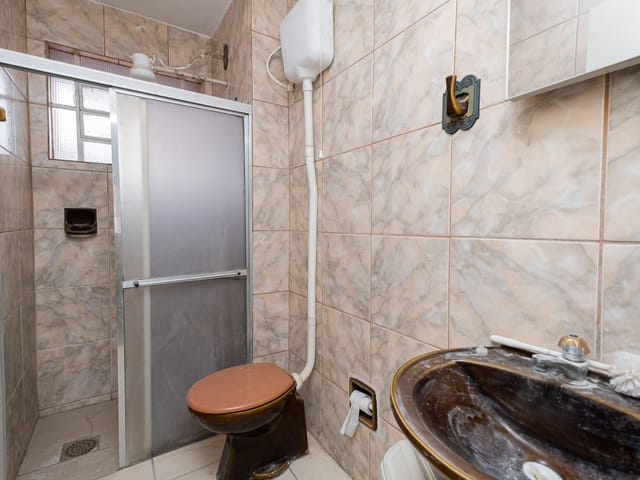 Apartamento com 47m² 2 quartos e 1 banheiro, para alugar, no bairro Centro em Pelotas