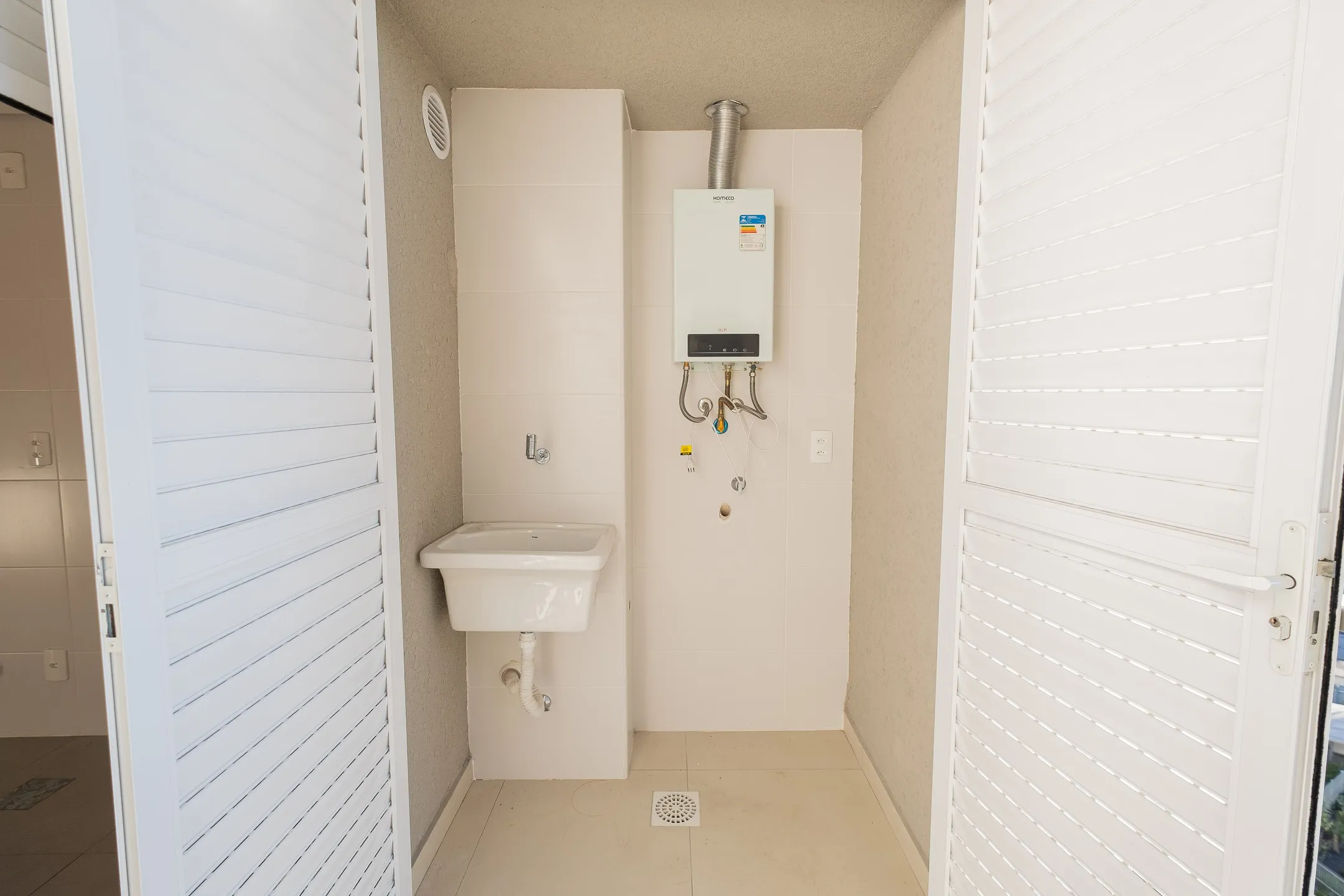 Apartamento de 3 Dormitórios no Smart Urban com Garagem Privativa, Conforto, Modernidade e Qualidade de Vida para Sua Família - 13
