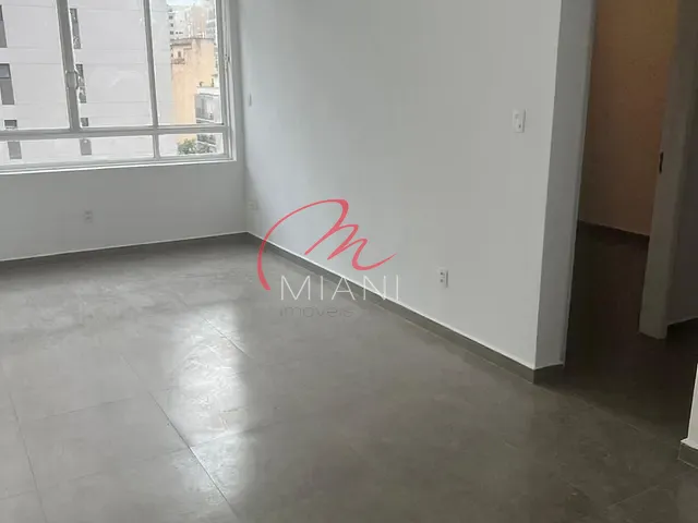 Apartamento 3 quartos e 2 banheiros, à venda, no bairro Vila Buarque em São Paulo