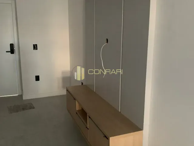Apartamento 2 quartos e 2 banheiros, para alugar, no bairro Perequê em Porto Belo