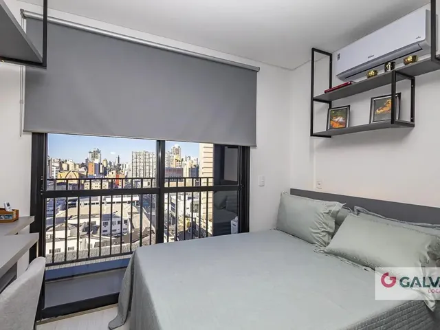 Apartamento 1 quarto e 1 banheiro, para alugar, no bairro Centro em Curitiba