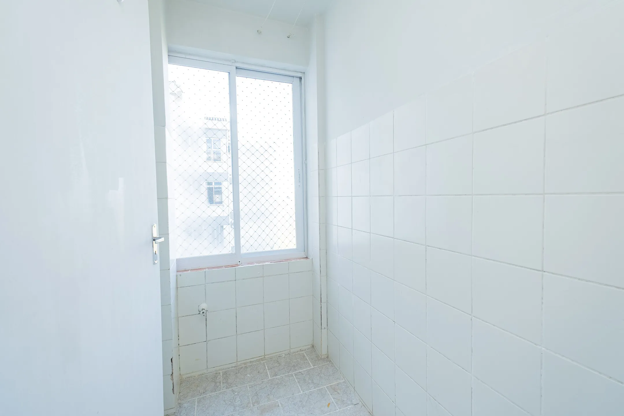 Apartamento de 3 Dormitórios para Aluguel no Bairro Areal em Pelotas RS com Vaga de Garagem, Excelente Localização e Conforto - 13