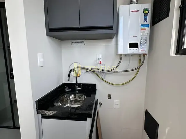 Apartamento 2 quartos e 1 banheiro, para alugar, no bairro Tabuleiro Das Oliveiras em Itapema