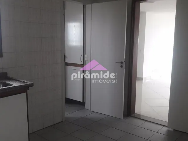 Apartamento com 127m² 4 quartos e 3 banheiros, para alugar, no bairro Vila Ema em Avenida Heitor Villa Lobos