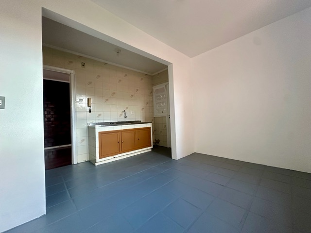 Apartamento com 94m² 3 quartos e 1 banheiro, à venda, no bairro Centro em Pelotas