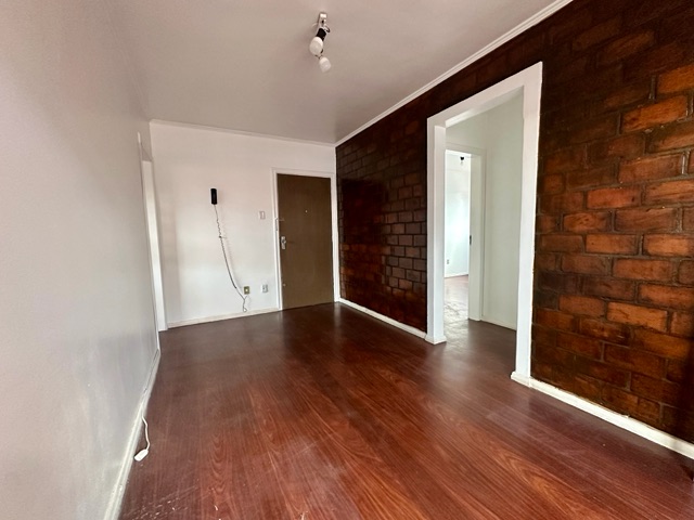 Apartamento com 94m² 3 quartos e 1 banheiro, à venda, no bairro Centro em Pelotas