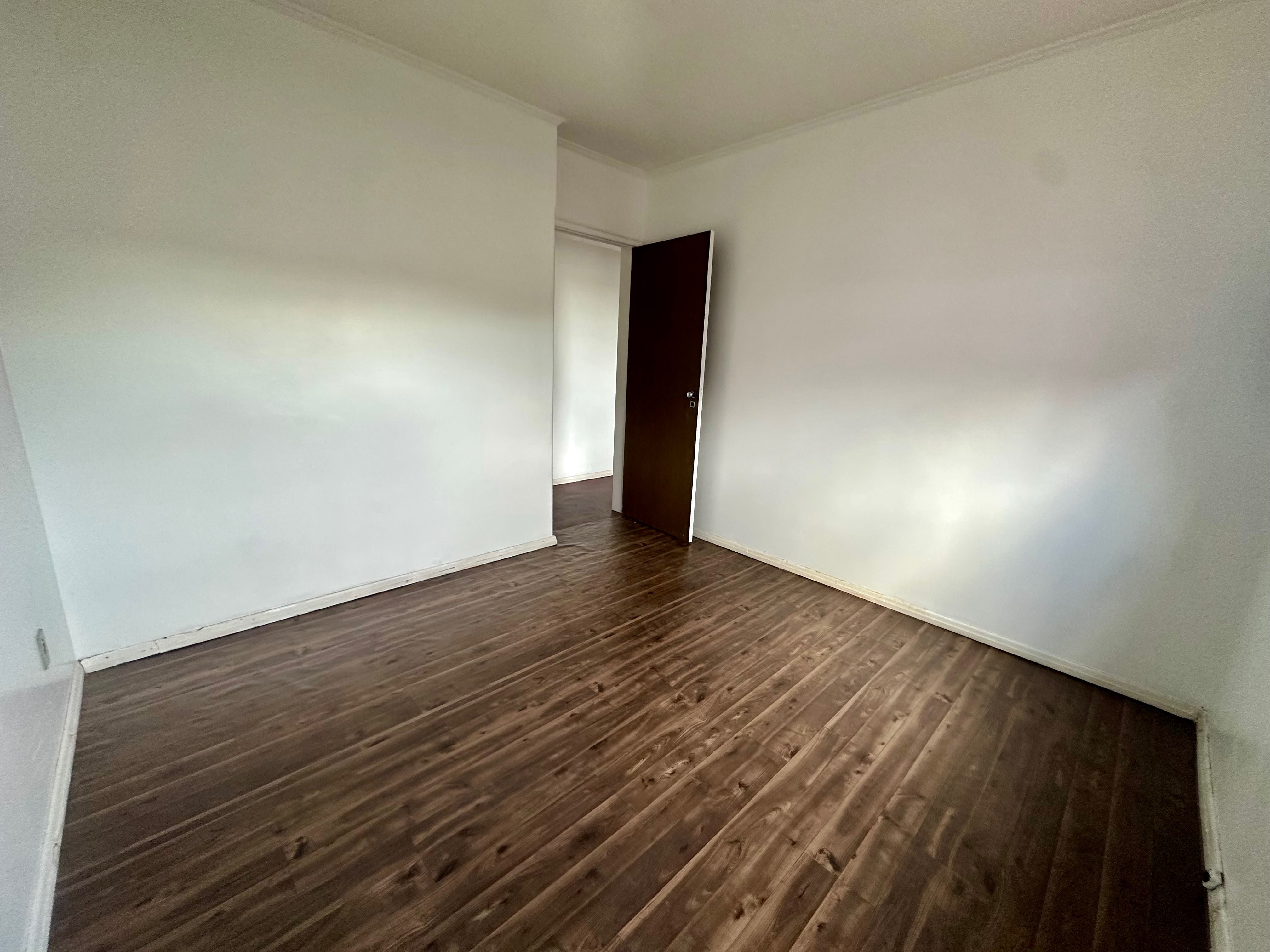 Apartamento à venda no Largo Vernetti, Centro - 82 m², 3 quartos, sacada com ótima posição solar e vaga coberta. - 7