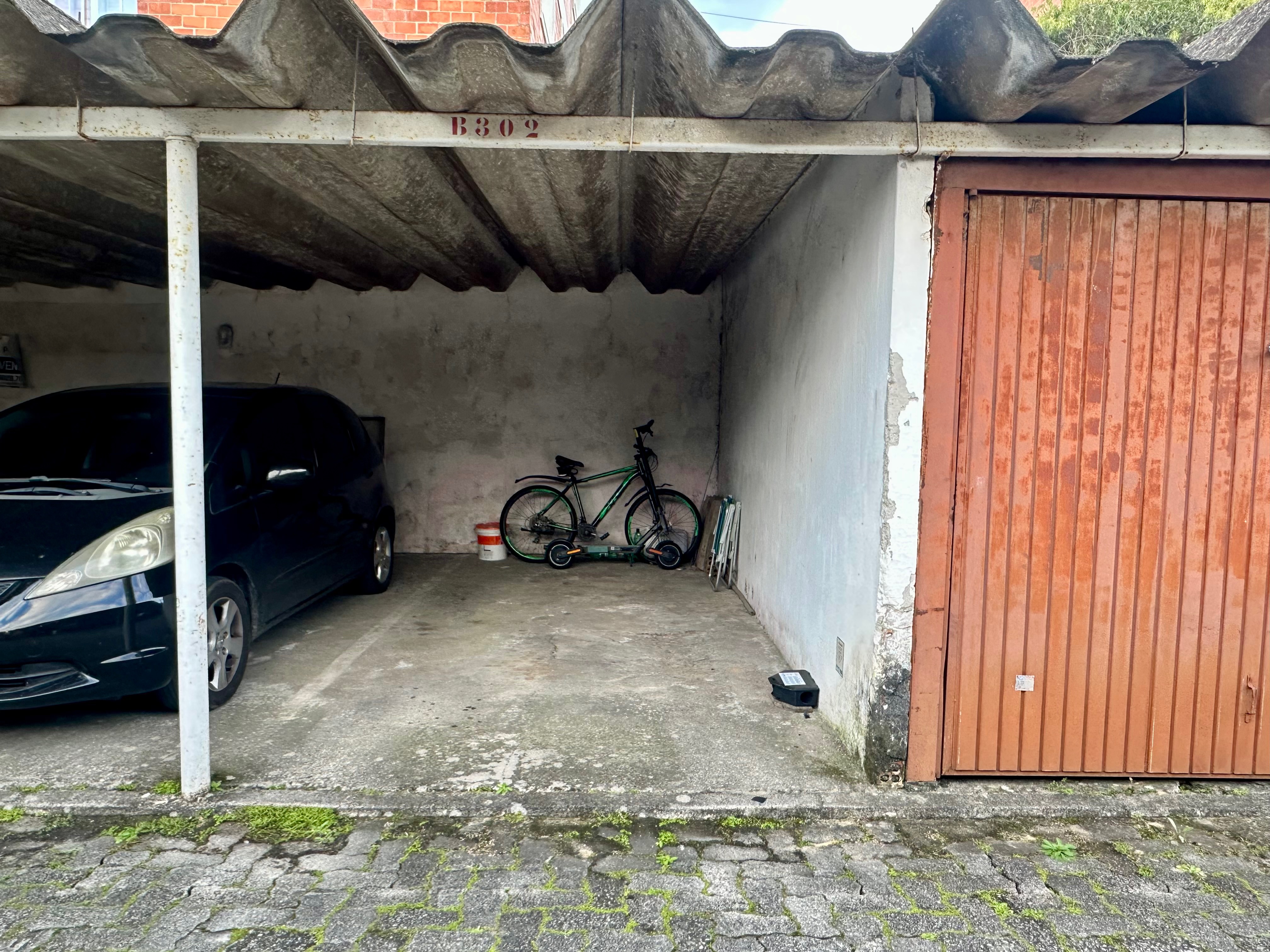 Apartamento à venda no Largo Vernetti, Centro - 82 m², 3 quartos, sacada com ótima posição solar e vaga coberta. - 12