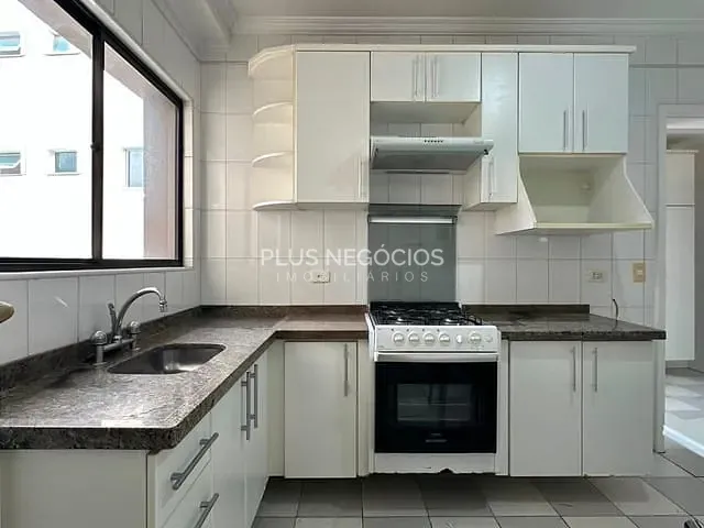 Apartamento 3 quartos e 2 banheiros, para alugar, no bairro Parque Campolim em Sorocaba