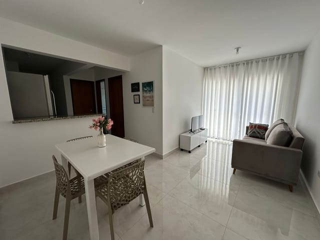Apartamento com 80m² 2 quartos e 1 banheiro, para alugar, no bairro Alto da Colina em Londrina