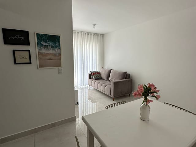 Apartamento com 80m² 2 quartos e 1 banheiro, para alugar, no bairro Alto da Colina em Londrina