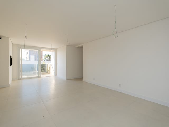 Apartamento com 166m² 3 quartos e 2 banheiros, à venda, no bairro Centro em Pelotas