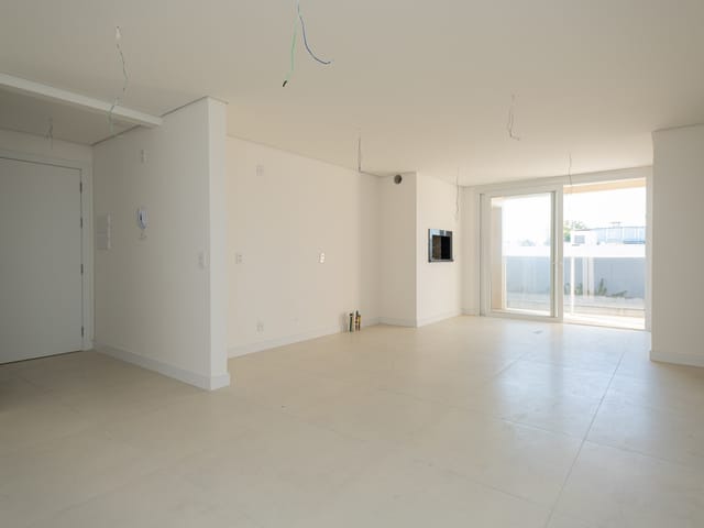 Apartamento com 166m² 3 quartos e 2 banheiros, à venda, no bairro Centro em Pelotas