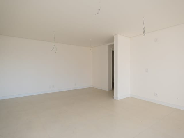 Apartamento com 166m² 3 quartos e 2 banheiros, à venda, no bairro Centro em Pelotas