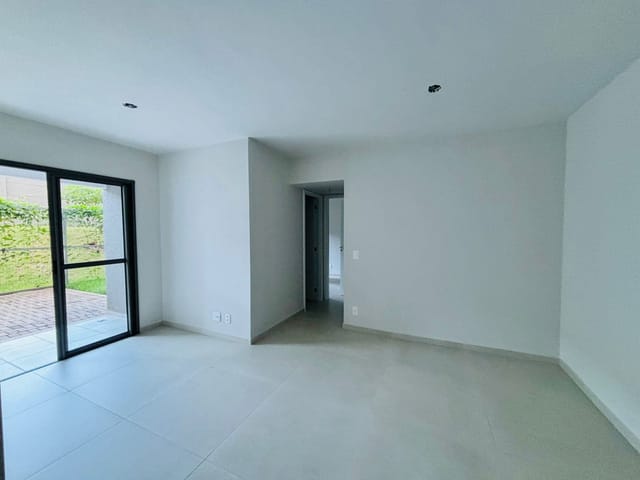 Apartamento 2 quartos e 1 banheiro, para alugar, no bairro Aurora em Londrina