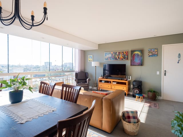 Apartamento com 184m² 3 quartos e 3 banheiros, à venda, no bairro Centro em Pelotas