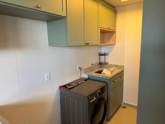 Apartamento 2 quartos e 2 banheiros, para alugar, no bairro Vivendas Do Arvoredo em Londrina