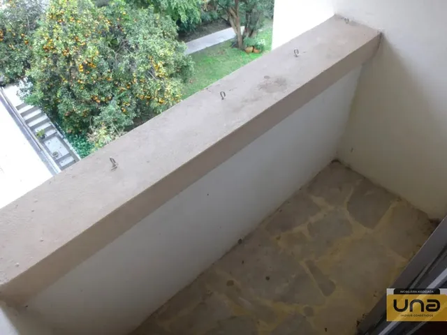Apartamento 2 quartos e 1 banheiro, para alugar, no bairro AGUA VERDE em Curitiba