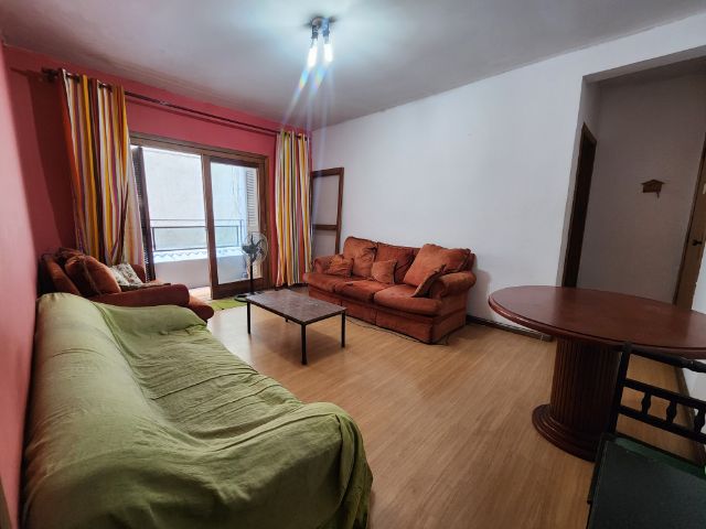 Apartamento 2 quartos e 2 banheiros, à venda, no bairro Centro em Pelotas