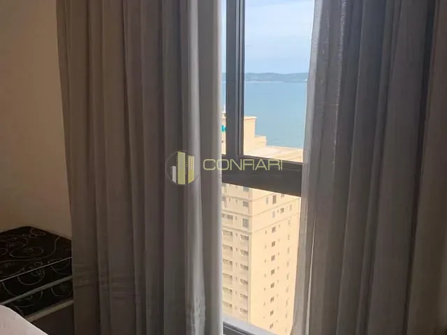 Apartamento 3 quartos e 3 banheiros, para alugar, no bairro Meia Praia em Itapema