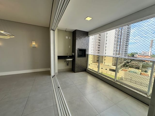 Apartamento com 211m² 3 quartos e 3 banheiros, para alugar, no bairro Gleba Palhano em Londrina