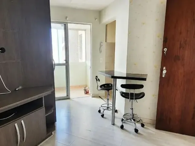 Apartamento 1 quarto e 1 banheiro, para alugar, no bairro Bigorrilho em Curitiba