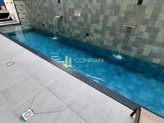 Apartamento 2 quartos e 2 banheiros, para alugar, no bairro Morretes em Itapema