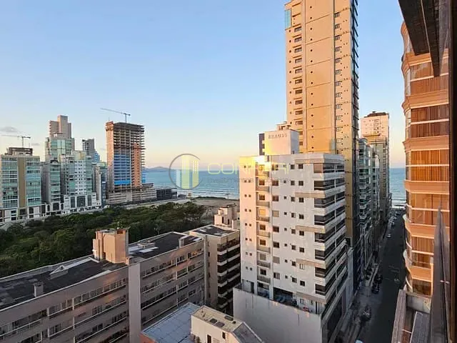 Apartamento 3 quartos e 3 banheiros, para alugar, no bairro Meia Praia em Itapema