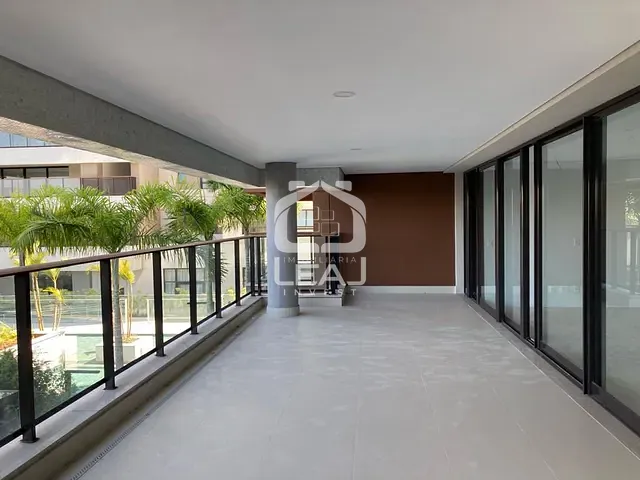 Apartamento 4 quartos e 5 banheiros, à venda, no bairro Jardim Guedala em São Paulo