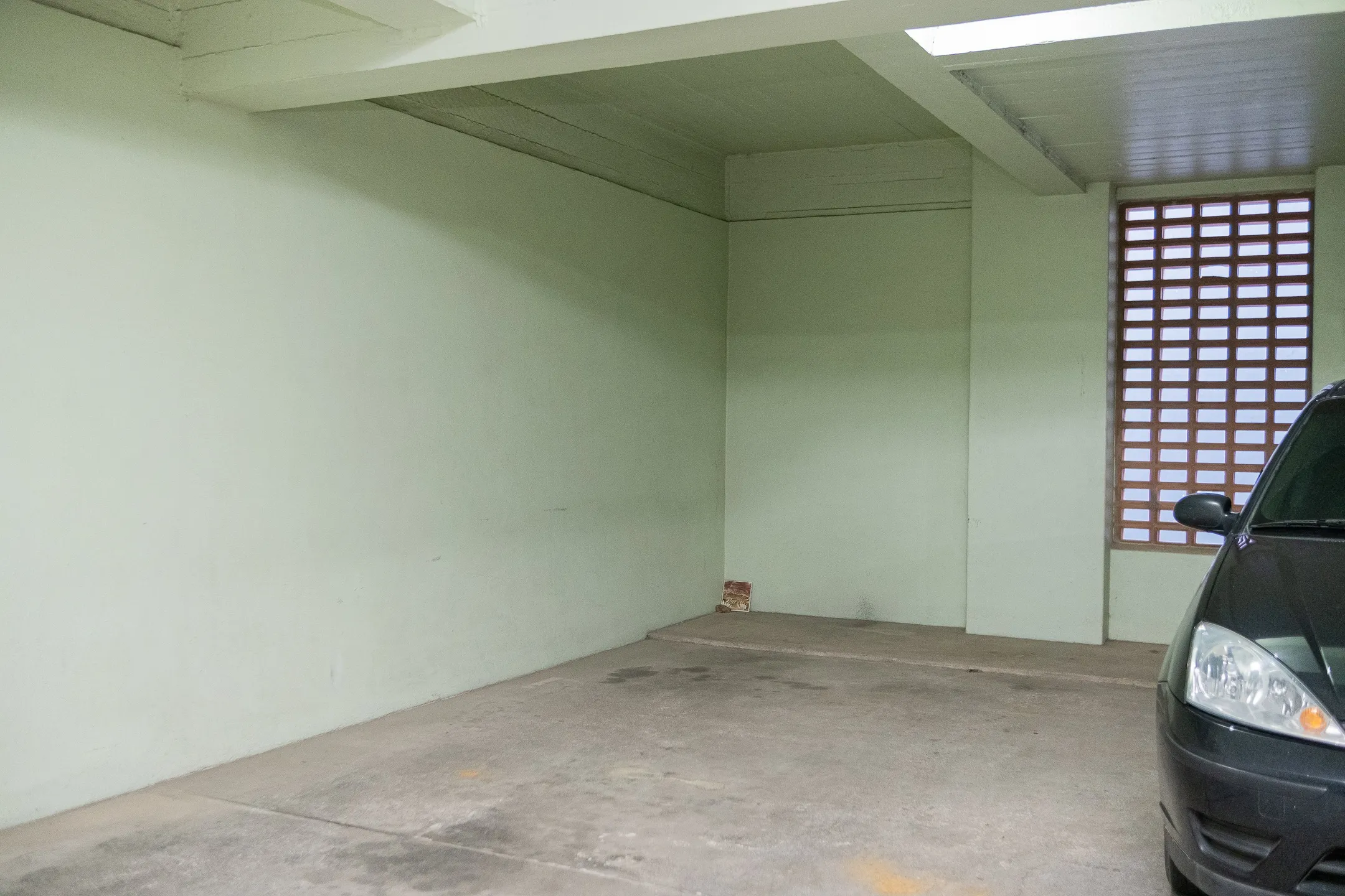 Apartamento à venda no Edifício Meridiano, Zona Norte de Pelotas - 129m², 3 quartos (sendo 1 suíte), móveis sob medida e vaga coberta. - 18