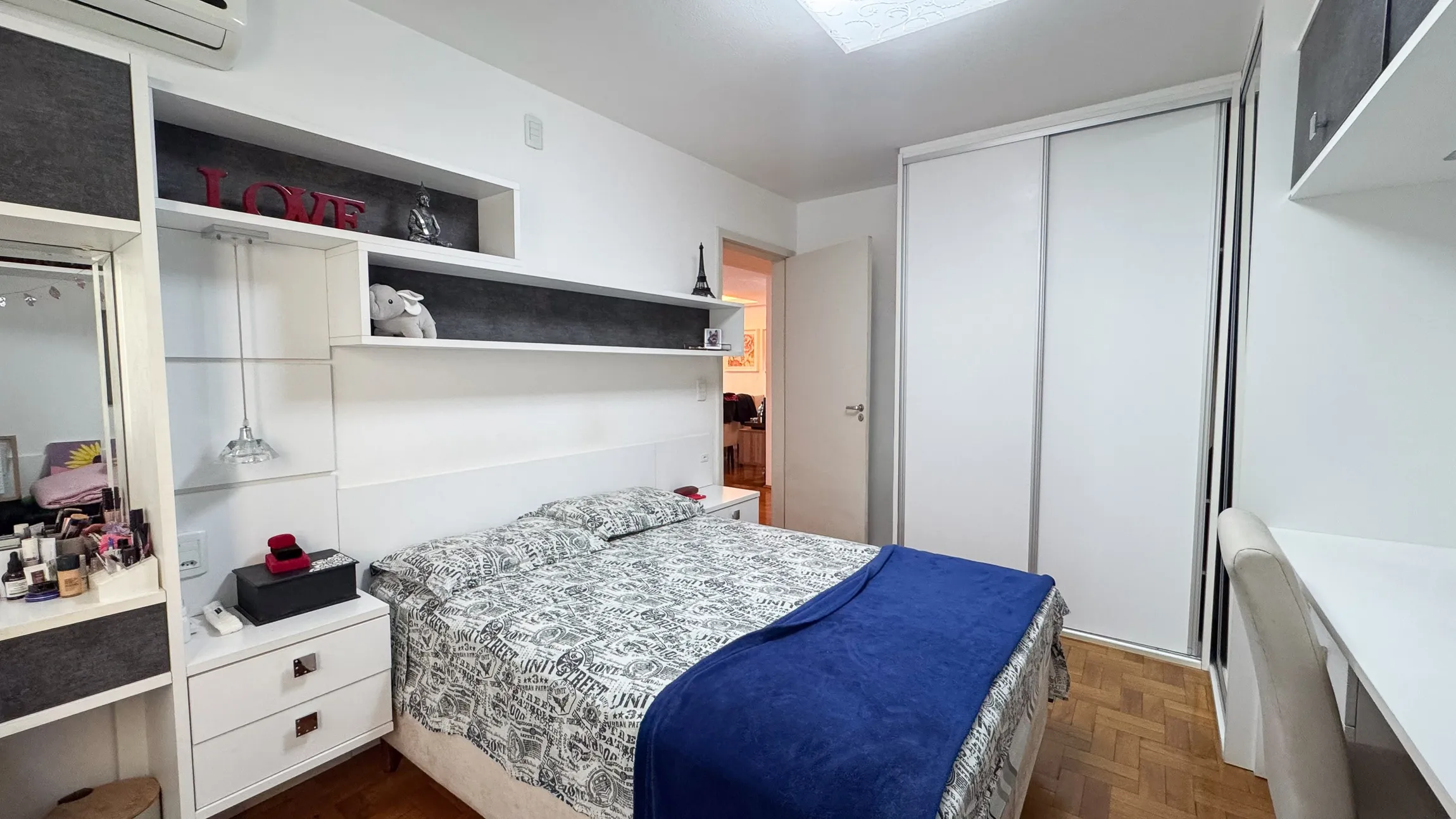 Apartamento à venda no Edifício Meridiano, Zona Norte de Pelotas - 129m², 3 quartos (sendo 1 suíte), móveis sob medida e vaga coberta. - 9