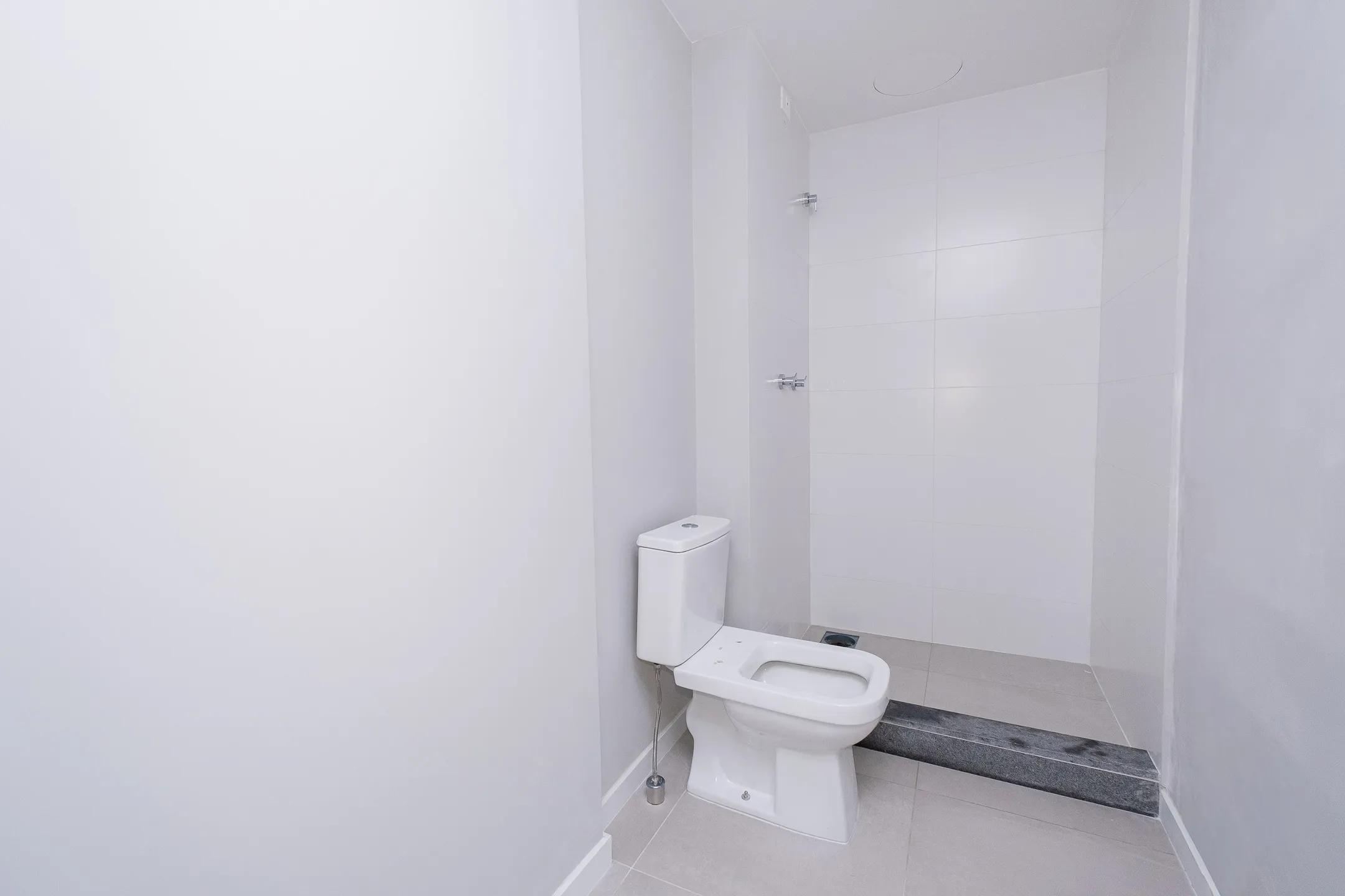 Apartamento à venda no Volver La Barra, Parque Una - 64 m², 2 quartos (sendo 1 suíte), churrasqueira, sacada e andar alto. - 12
