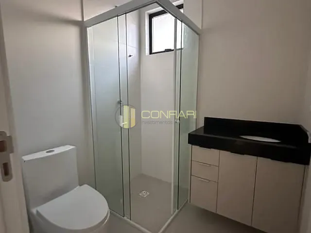 Apartamento 2 quartos e 1 banheiro, para alugar, no bairro Tabuleiro Das Oliveiras em Itapema