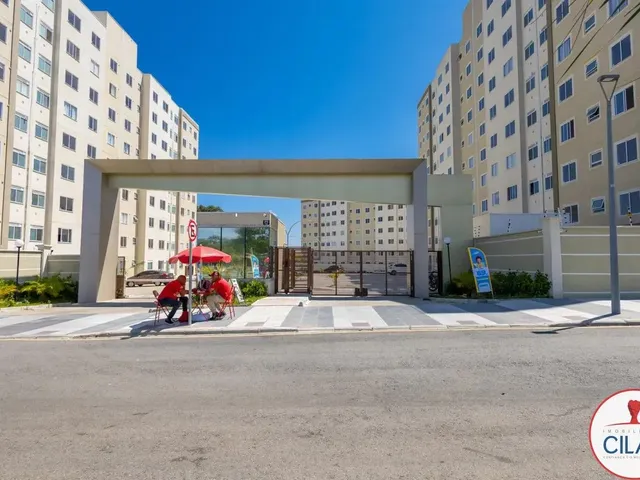 Apartamento 2 quartos e 1 banheiro, para alugar, no bairro Uberaba em Curitiba
