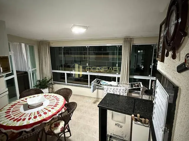 Apartamento 3 quartos e 2 banheiros, à venda, no bairro Meia Praia em Itapema